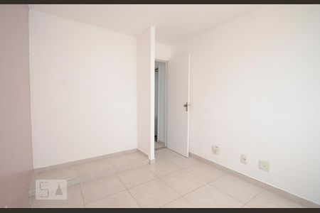 Apartamento à venda com 140m², 4 quartos e 1 vagaQuarto 2