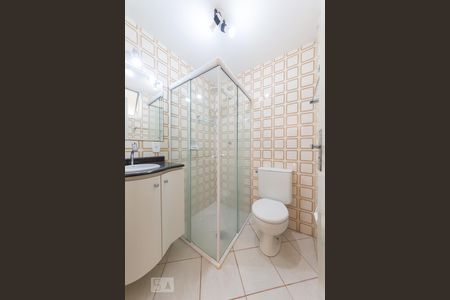 Banheiro de apartamento à venda com 2 quartos, 65m² em Jardim Miranda, Campinas