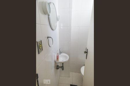 Casa à venda com 4 quartos, 188m² em Indianópolis, São Paulo