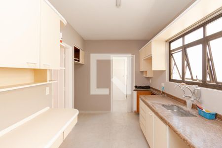 Apartamento para alugar com 92m², 2 quartos e 1 vagaCozinha