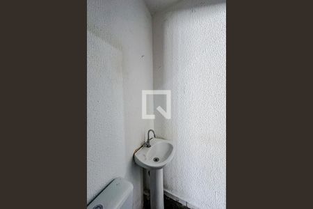 Banheiro de kitnet/studio para alugar com 1 quarto, 16m² em Brás, São Paulo