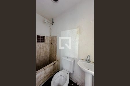 Banheiro de kitnet/studio para alugar com 1 quarto, 16m² em Brás, São Paulo