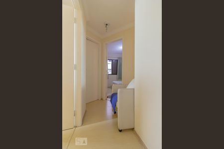 Apartamento para alugar com 67m², 3 quartos e 1 vaga Apartamento para alugar com 67m², 3 quartos e 1 vagaCorredor