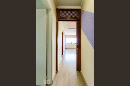 Entrada de apartamento à venda com 3 quartos, 105m² em Vila Industrial, Campinas
