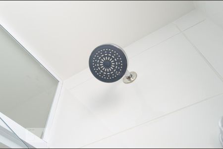 Banheiro de apartamento para alugar com 2 quartos, 50m² em Vila Scarpelli, Santo André