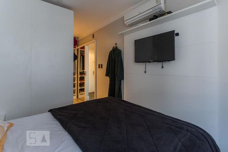 Quarto de apartamento para alugar com 1 quarto, 100m² em Passo da Areia, Porto Alegre