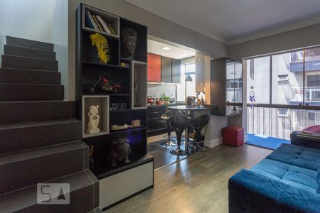Sala de apartamento para alugar com 1 quarto, 100m² em Passo da Areia, Porto Alegre