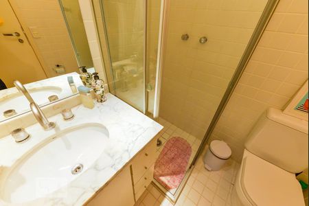 Apartamento para alugar com 72m², 1 quarto e 1 vaga Apartamento para alugar com 72m², 1 quarto e 1 vagaBanheiro Suíte