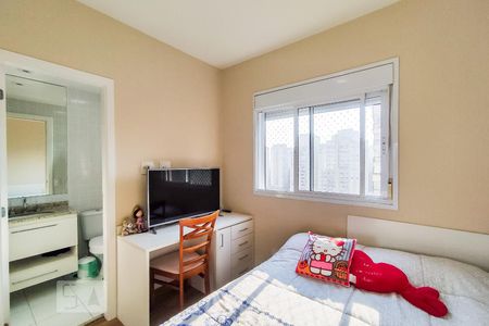 Apartamento à venda com 138m², 4 quartos e 2 vagasSuíte 2