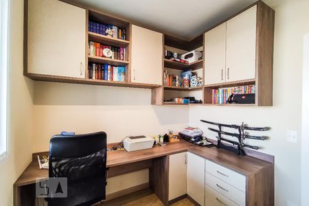 Apartamento à venda com 138m², 4 quartos e 2 vagasQuarto 2