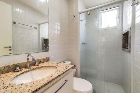 Apartamento à venda com 138m², 4 quartos e 2 vagasBanheiro