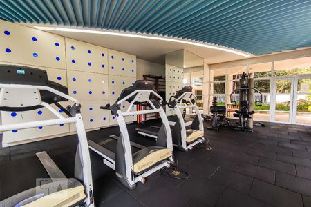 Apartamento à venda com 138m², 4 quartos e 2 vagasÁrea Comum - Academia