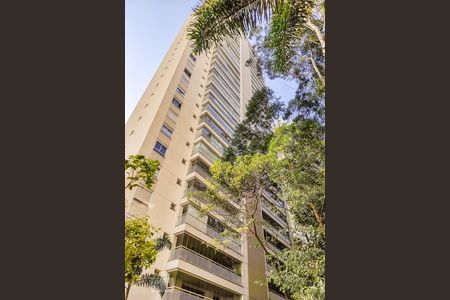 Apartamento à venda com 138m², 4 quartos e 2 vagasFachada