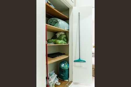 Studio à venda com 25m², 1 quarto e sem vagaCorredor - Armário