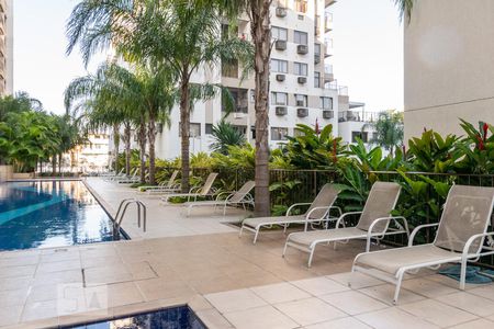 Apartamento para alugar com 66m², 2 quartos e 1 vagaPiscina