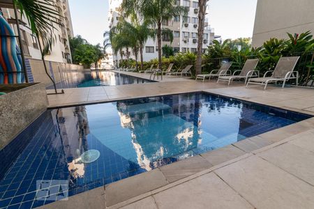 Apartamento para alugar com 66m², 2 quartos e 1 vagaPiscina