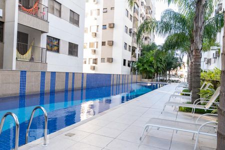 Apartamento para alugar com 66m², 2 quartos e 1 vagaPiscina