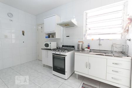 Apartamento para alugar com 83m², 2 quartos e sem vagaCozinha 