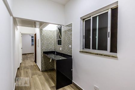 Cozinha de kitnet/studio à venda com 1 quarto, 42m² em Santa Cecília, São Paulo