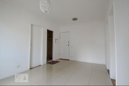 Apartamento para alugar com 50m², 2 quartos e 1 vaga Apartamento para alugar com 50m², 2 quartos e 1 vagaSala