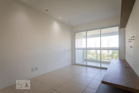 Sala de apartamento para alugar com 2 quartos, 74m² em Barra da Tijuca, Rio de Janeiro