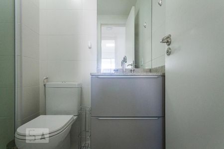 Apartamento para alugar com 74m², 2 quartos e 1 vagaBanheiro