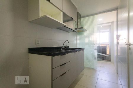 Apartamento para alugar com 74m², 2 quartos e 1 vagaCozinha