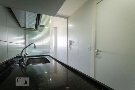 Apartamento para alugar com 74m², 2 quartos e 1 vagaCozinha