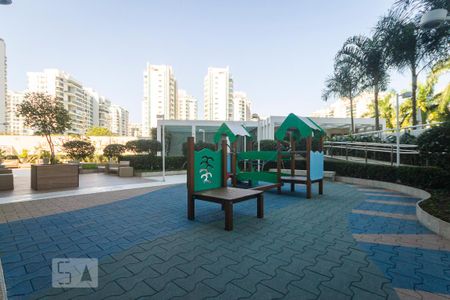 Apartamento para alugar com 74m², 2 quartos e 1 vagaPlayground