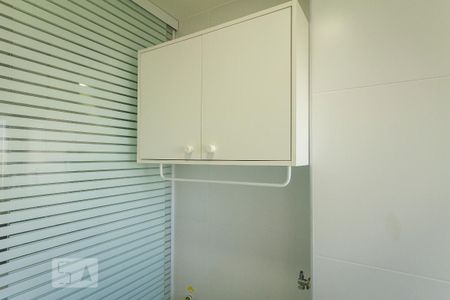 Apartamento para alugar com 74m², 2 quartos e 1 vagaÁrea de Serviço