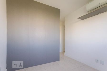 Apartamento para alugar com 74m², 2 quartos e 1 vagaSuíte