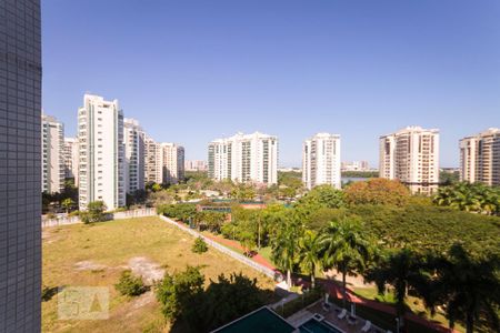 Apartamento para alugar com 74m², 2 quartos e 1 vagaVista