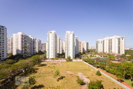 Apartamento para alugar com 74m², 2 quartos e 1 vagaVista