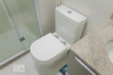 Apartamento para alugar com 74m², 2 quartos e 1 vagaBanheiro
