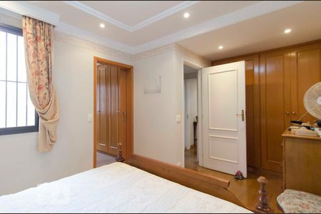 Apartamento à venda com 220m², 5 quartos e 4 vagasSuíte 3