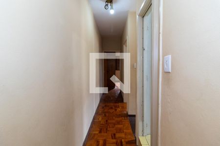 Casa à venda com 102m², 3 quartos e 2 vagas Casa à venda com 102m², 3 quartos e 2 vagasCorredor dos Quartos