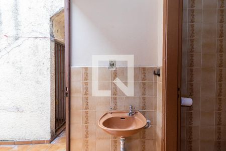 Casa à venda com 102m², 3 quartos e 2 vagas Casa à venda com 102m², 3 quartos e 2 vagasLavatório