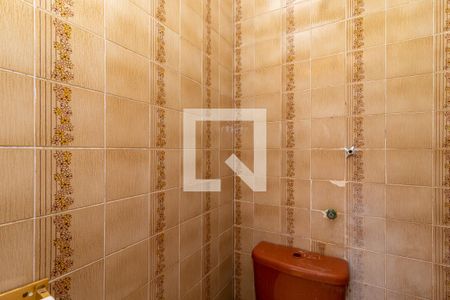 Casa à venda com 102m², 3 quartos e 2 vagas Casa à venda com 102m², 3 quartos e 2 vagasBanheiro de serviço