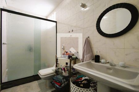 Casa de condomínio à venda com 342m², 5 quartos e 2 vagasBanheiro da Suíte 1