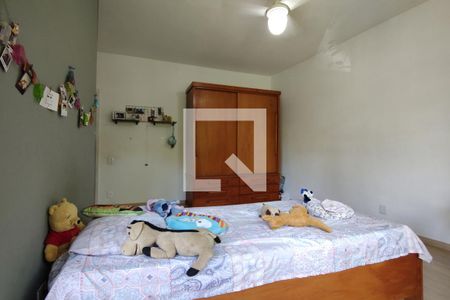 Casa de condomínio à venda com 342m², 5 quartos e 2 vagasQuarto 2