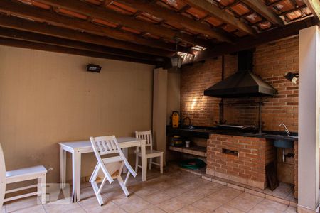 Casa de condomínio para alugar com 497m², 4 quartos e 5 vagas Casa de condomínio para alugar com 497m², 4 quartos e 5 vagasChurrasqueira