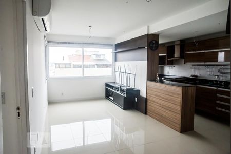 Sala de Apartamento com 1 quarto, 55m² Petrópolis