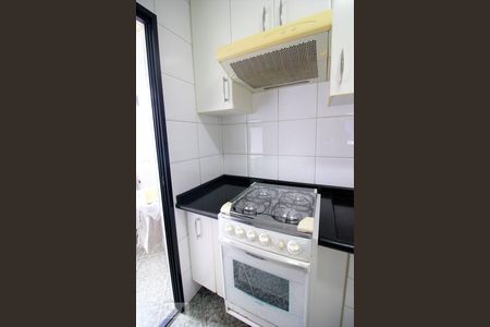 Apartamento para alugar com 75m², 3 quartos e 2 vagasDetalhe da cozinha