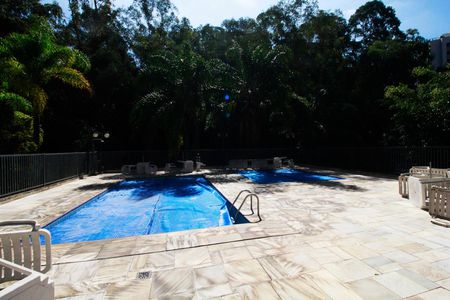 Apartamento para alugar com 75m², 3 quartos e 2 vagasPiscina