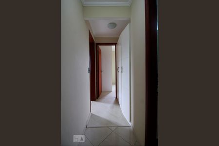 Corredor de apartamento para alugar com 3 quartos, 75m² em Vila Andrade, São Paulo