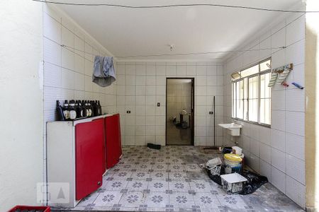 área de serviço de casa para alugar com 3 quartos, 142m² em Jardim Textil, São Paulo