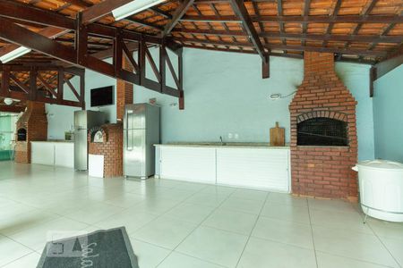 Apartamento à venda com 74m², 3 quartos e 1 vaga Apartamento à venda com 74m², 3 quartos e 1 vagaChurrasqueira