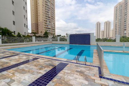 Apartamento à venda com 74m², 3 quartos e 1 vaga Apartamento à venda com 74m², 3 quartos e 1 vagaPiscina