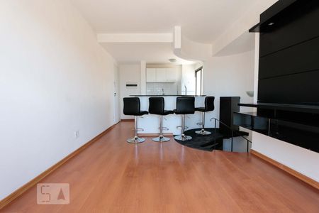 Sala de apartamento para alugar com 1 quarto, 58m² em Vila Suzana, São Paulo