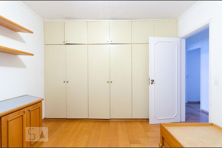 Apartamento à venda com 150m², 4 quartos e 2 vagasQuarto 3